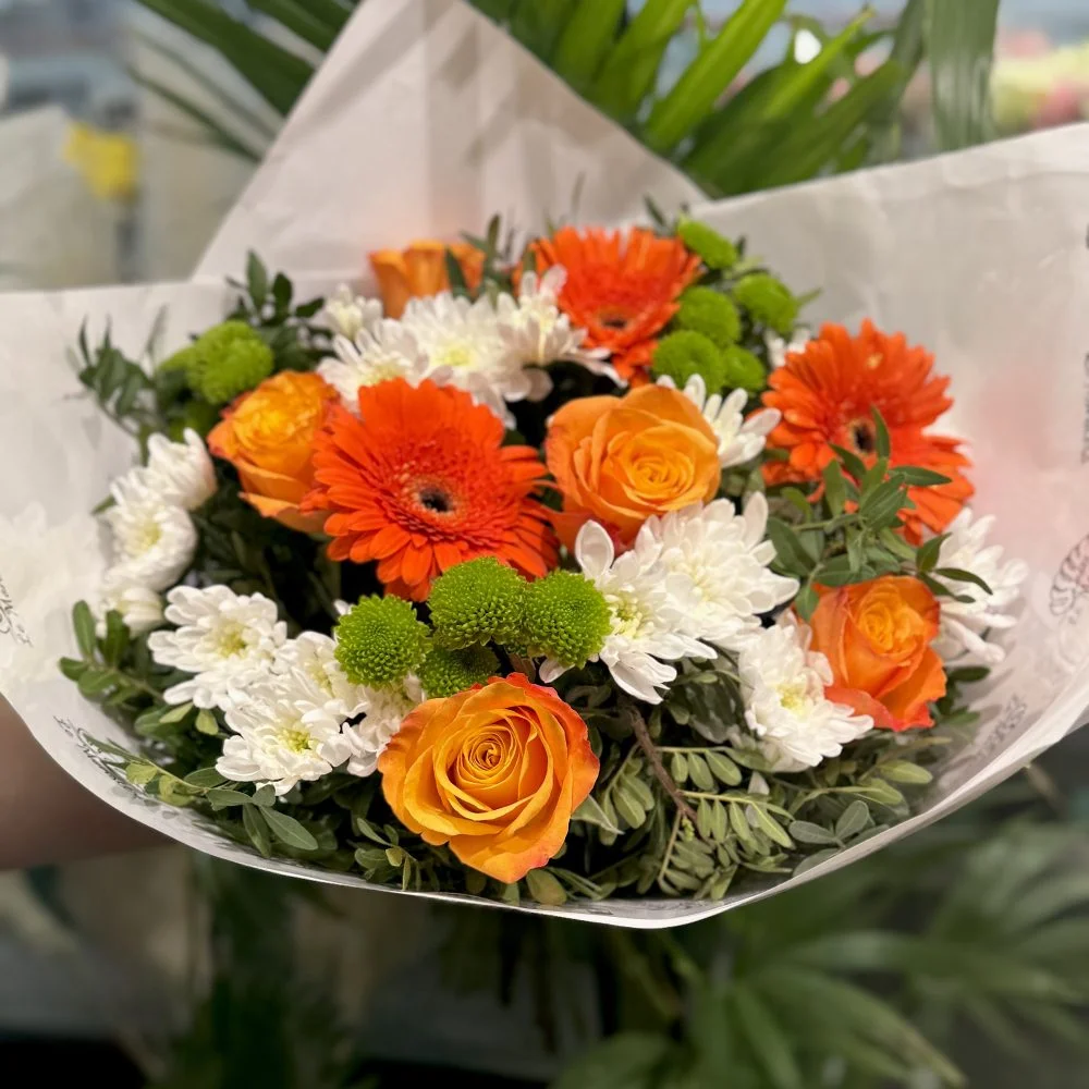Bouquet 4 saisons Orange, par Le Monstera, fleuriste à Les Pavillons-sous-Bois