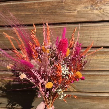 Bouquet pétillant fleurs séchées, par Eglantine Fleuriste, fleuriste à Bouguenais