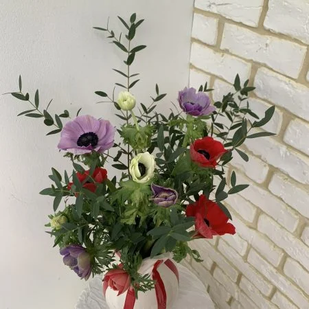 Bouquet d'Anémones, par Un Brin d'Aventure, fleuriste à Lille