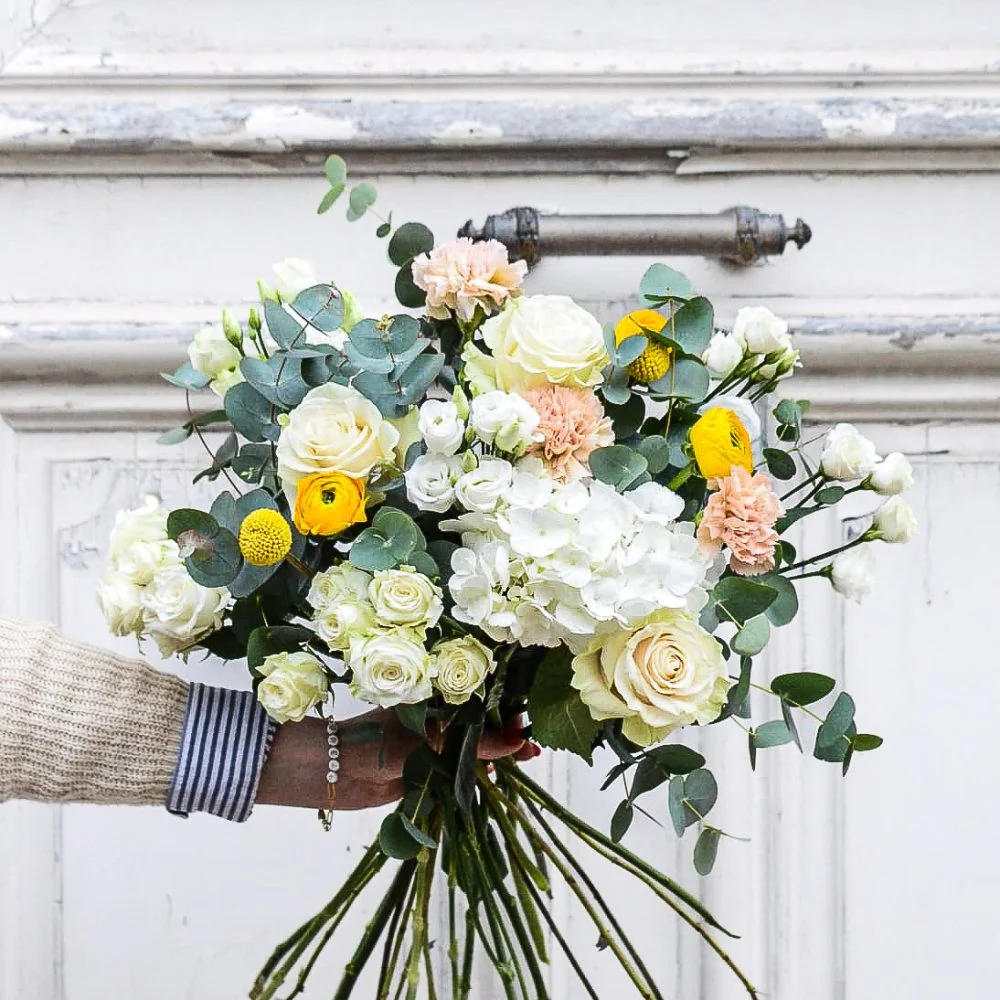 Bouquet d'avril, par Atelier Armelle Alleton, fleuriste à Le Mans