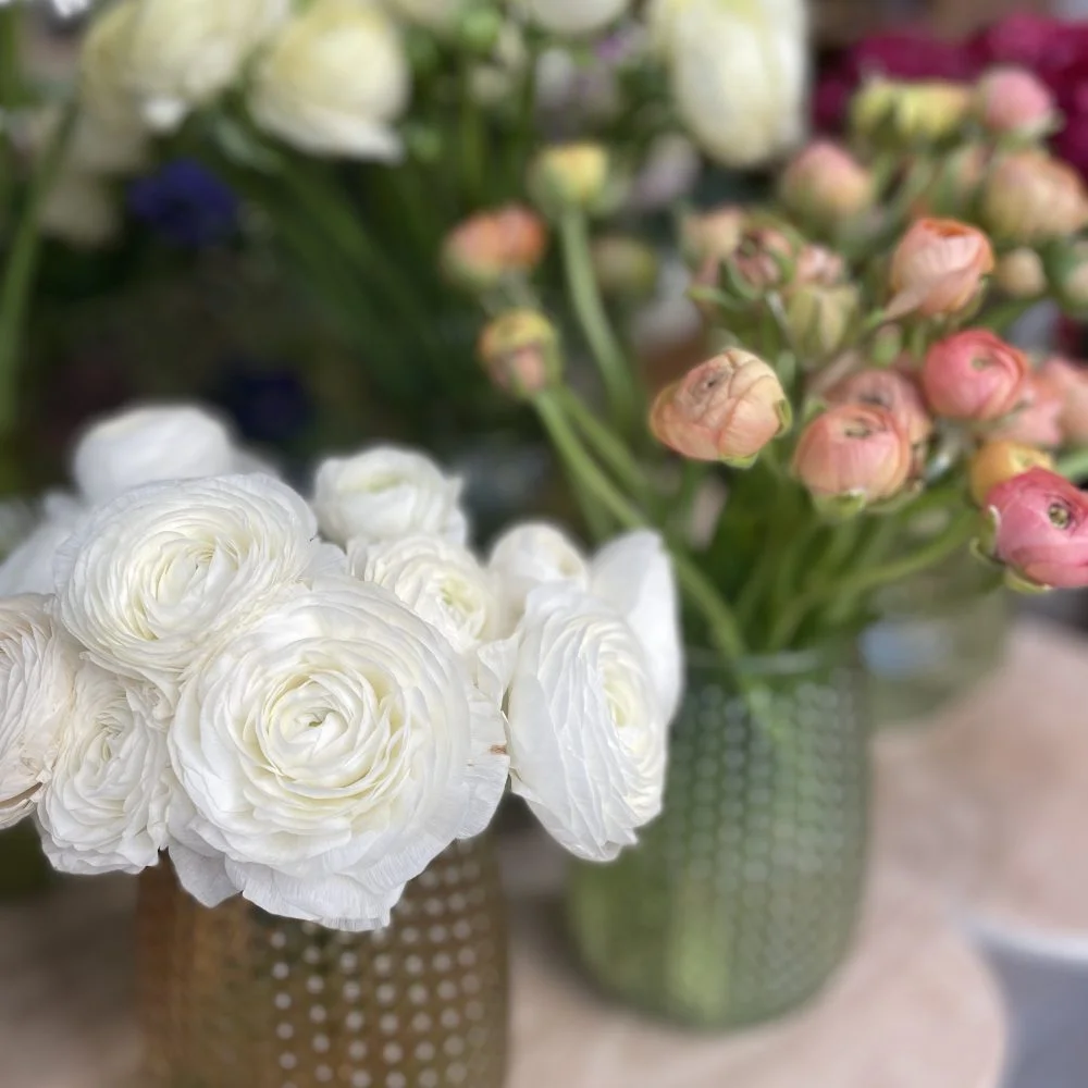 Bouquet de Renoncules, par Ostara, fleuriste à Grenoble