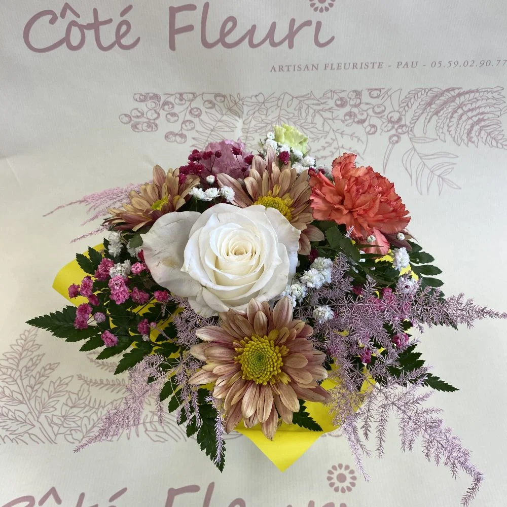 Composition Remerciements, par Côté Fleuri, fleuriste à Pau