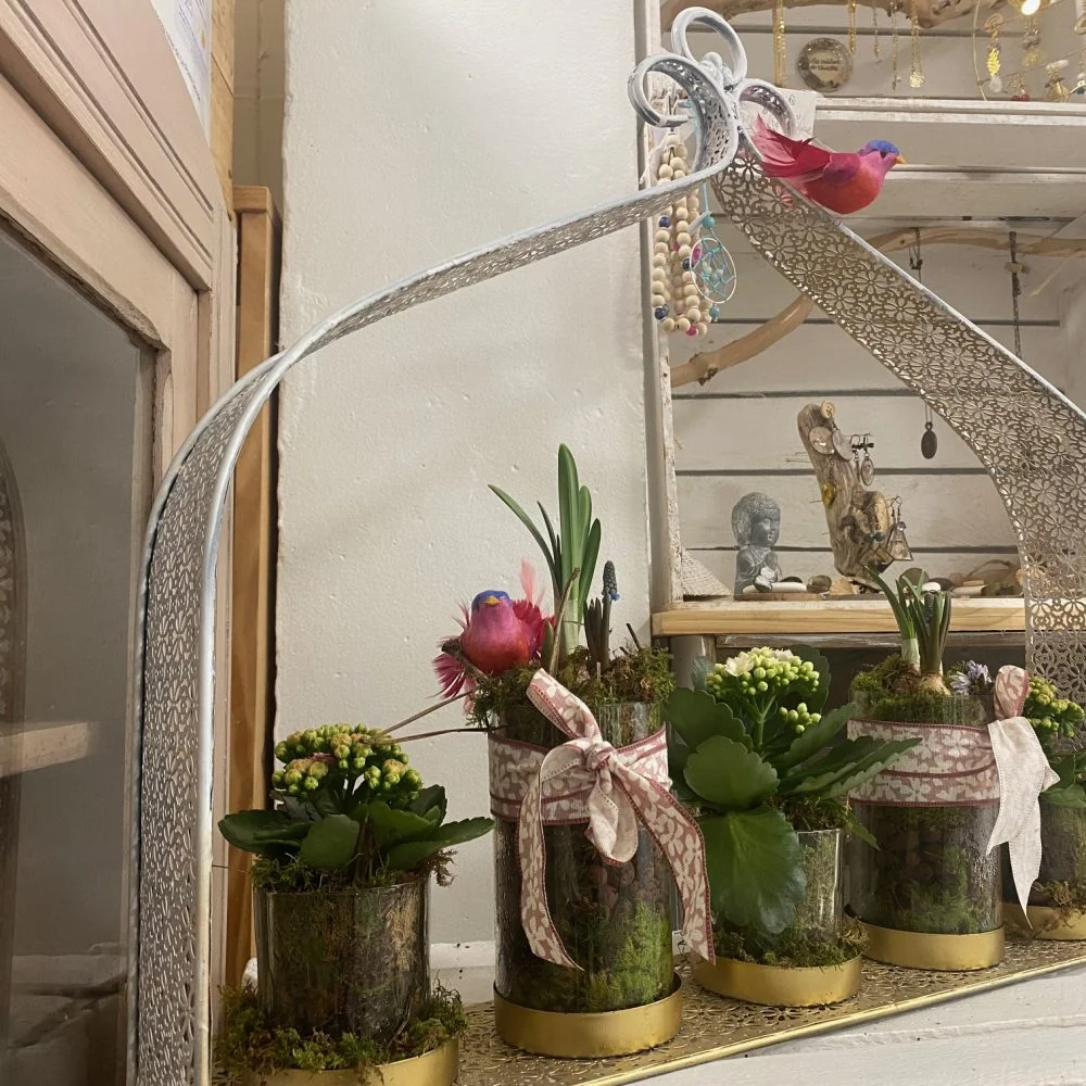 Décoration plantes fleuries de jardin, par Gaïa, fleuriste à Ondres