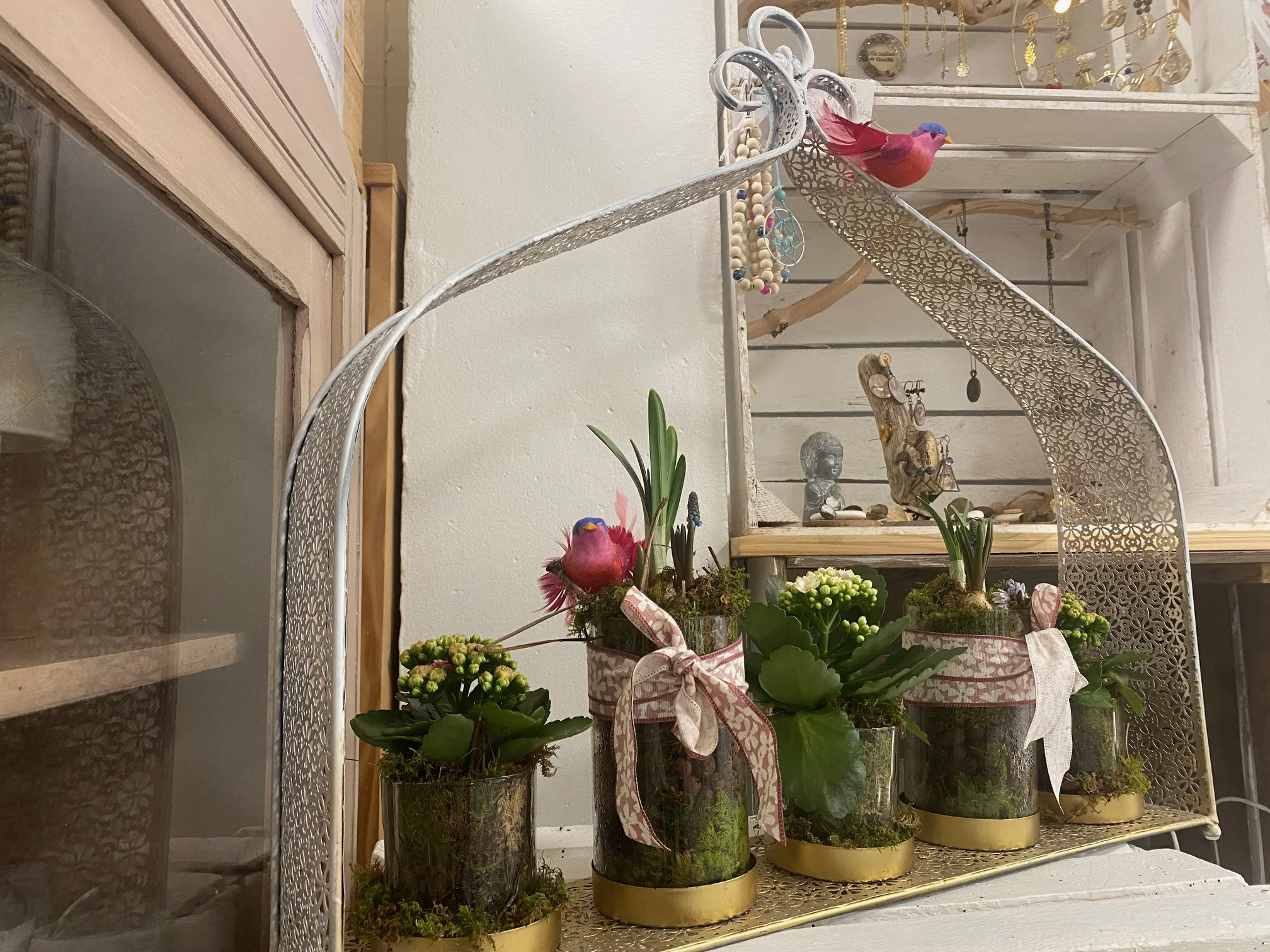 Décoration plantes fleuries de jardin, par Gaïa, fleuriste à Ondres