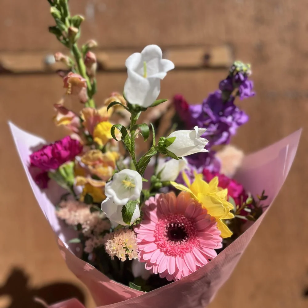 Bouquet fleurs locales, par Eglantine Fleuriste, fleuriste à Bouguenais