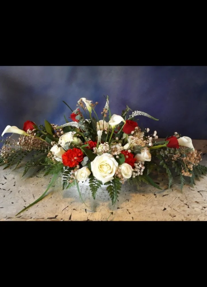 CENTRE DE TABLE MARIES, par Lili la main verte, fleuriste à Talence