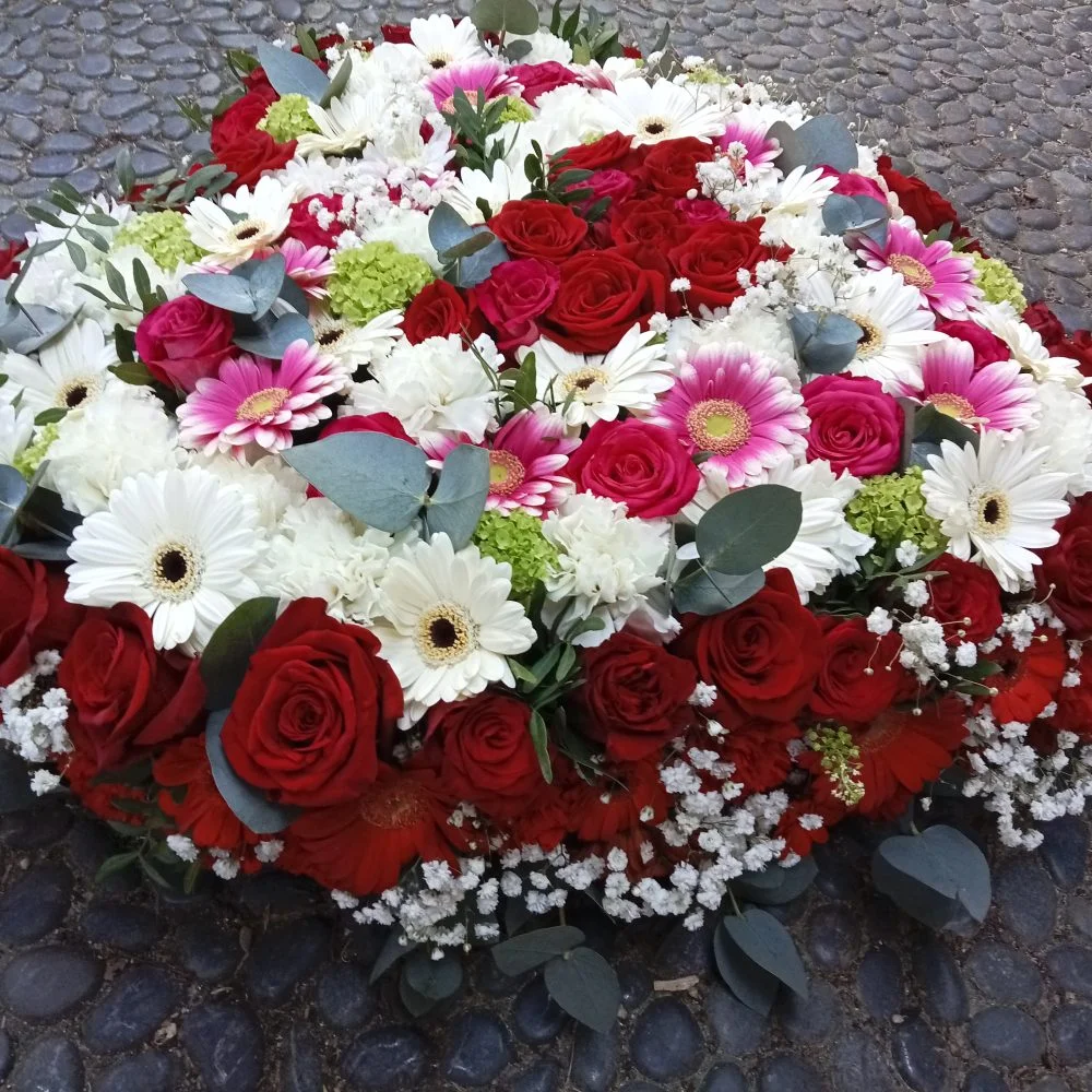 COEUR FLORAL DEUIL, par Lili la main verte, fleuriste à Talence