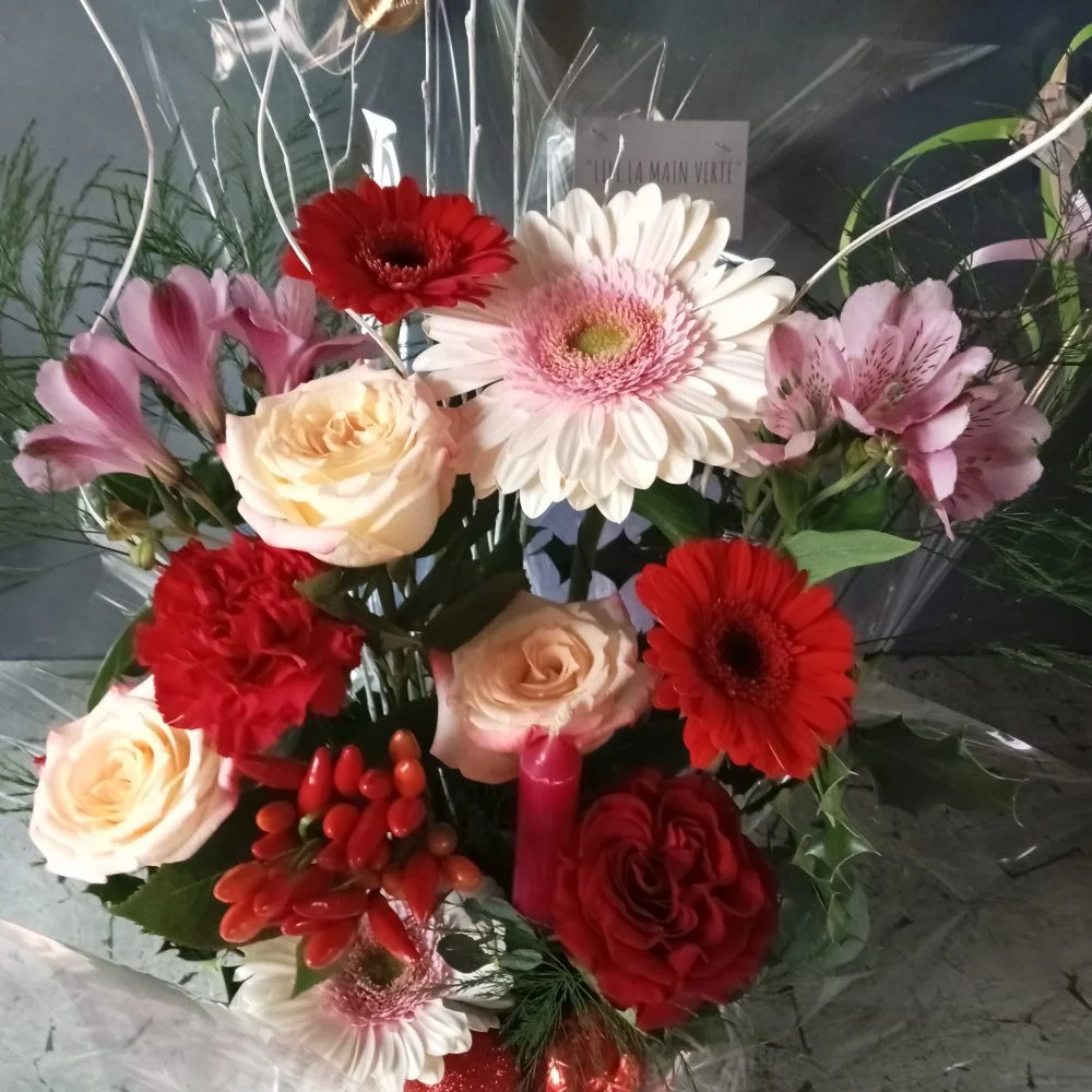 COMPOSITION PIQUEE FLEURS FRAICHES PETIT MODELE, par Lili la main verte, fleuriste à Talence