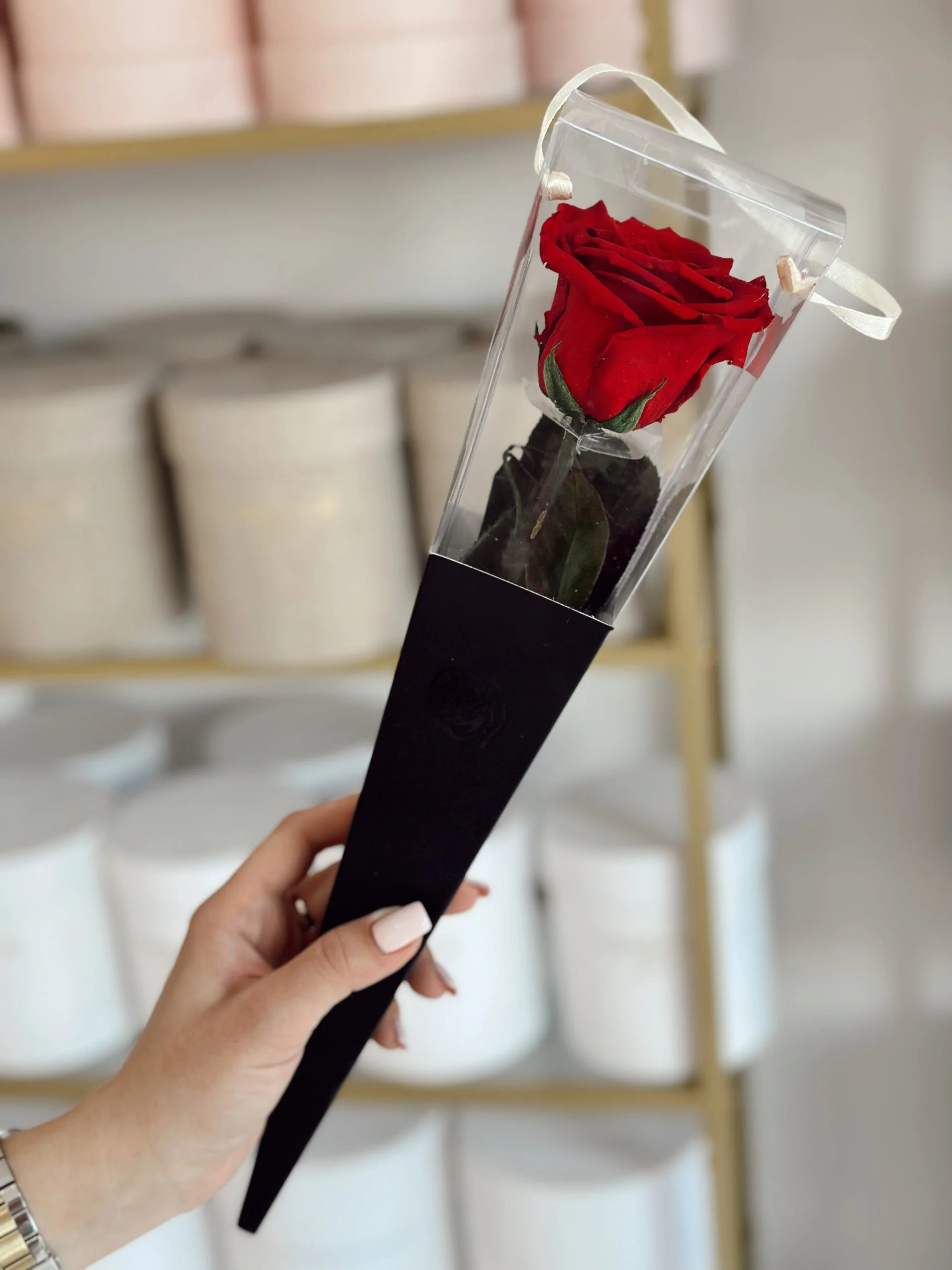 Roses éternelle, par Trésors Fleuris, fleuriste à Belfort