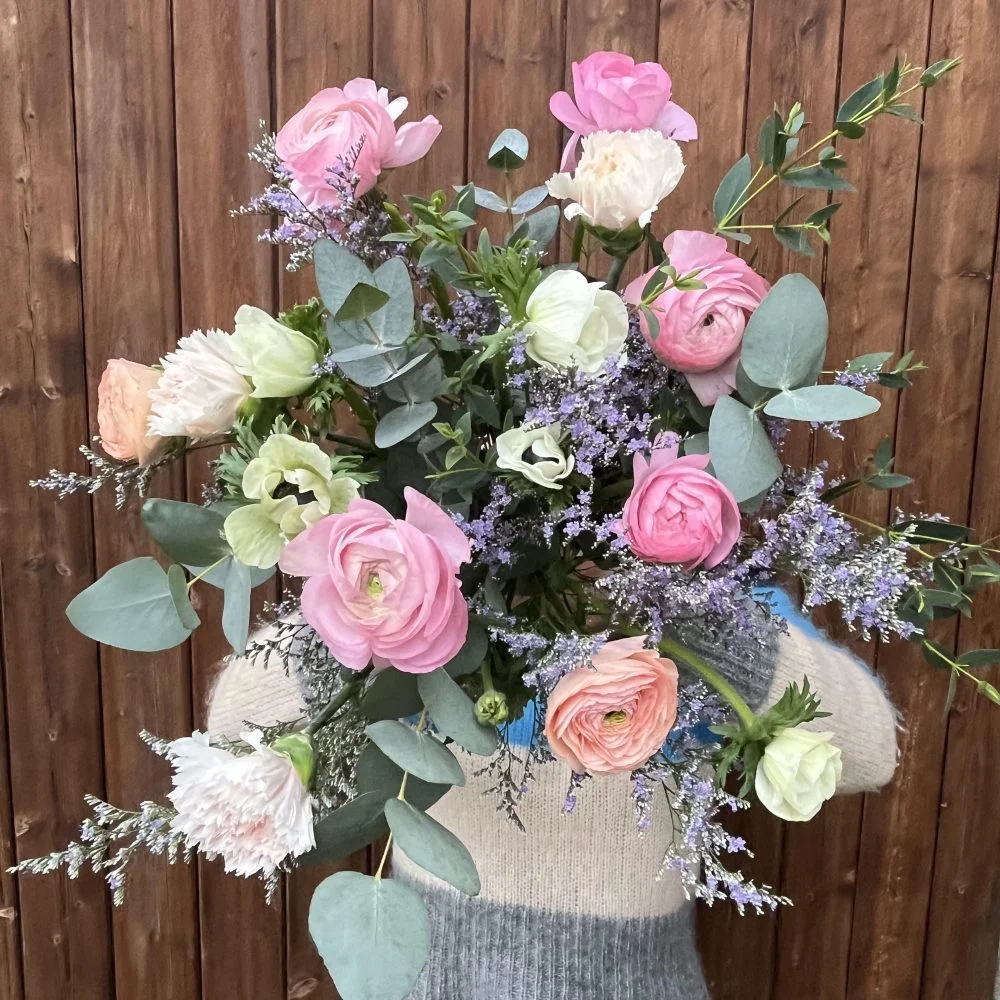 Bouquet Naissance, par Atelier Floral du Mondelot, fleuriste à Saint-Sernin-du-Plain