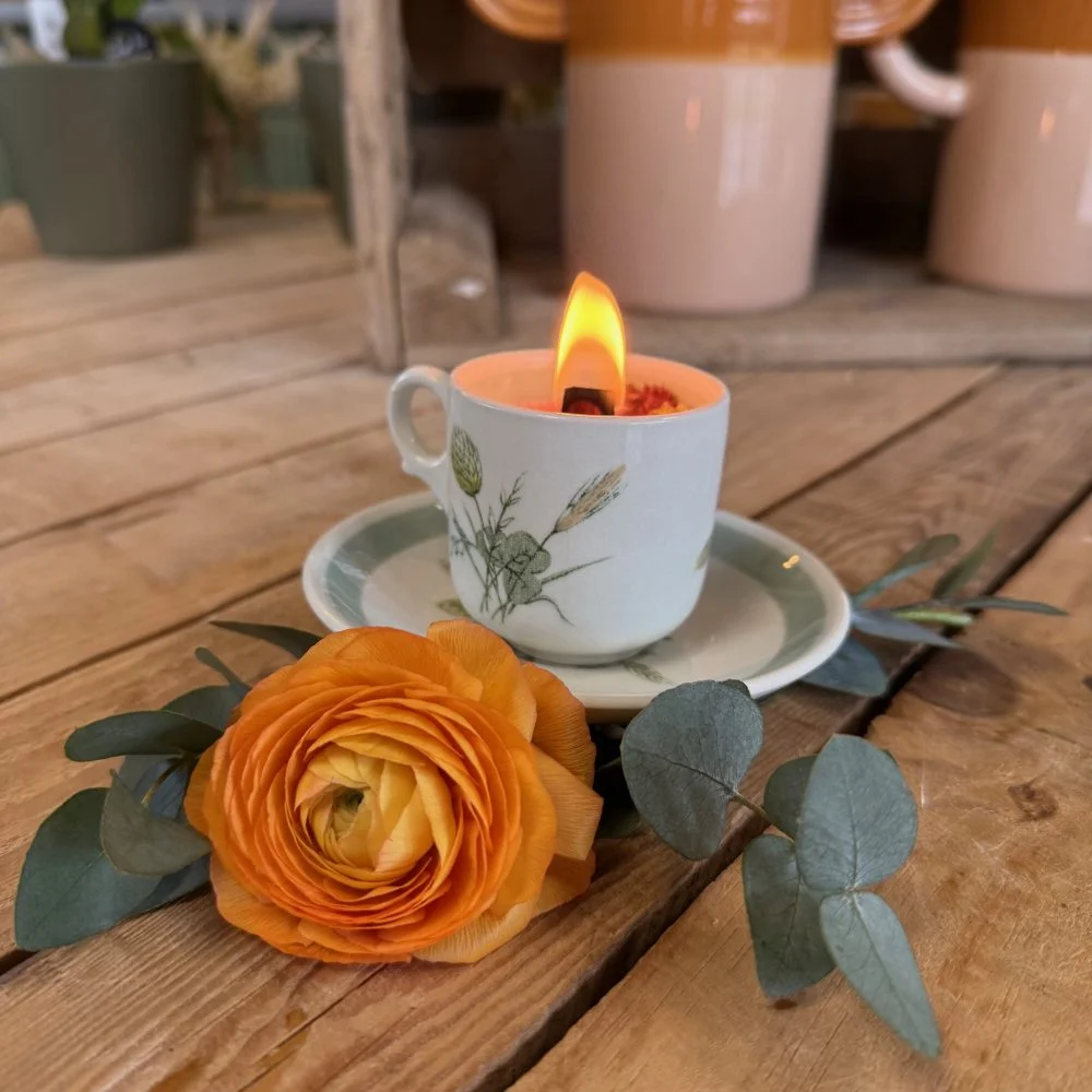 Bougie artisanale, par Atypique Végétal, fleuriste à Saint-Pardoux-du-Breuil
