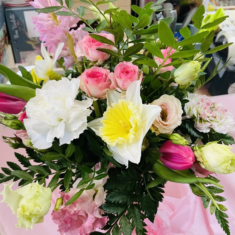Bouquet Remerciements, par Pom'Violette, fleuriste à Gex