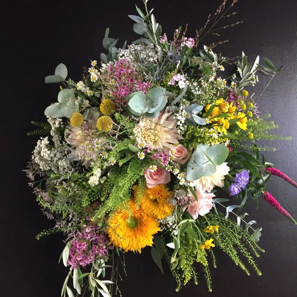 Bouquet Félicitations, par Basille Fleurs, fleuriste à Sotteville-lès-Rouen