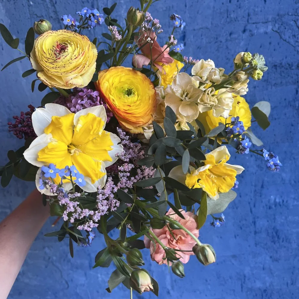 Bouquet de Pâques, par Atelier Floral du Mondelot, fleuriste à Saint-Sernin-du-Plain