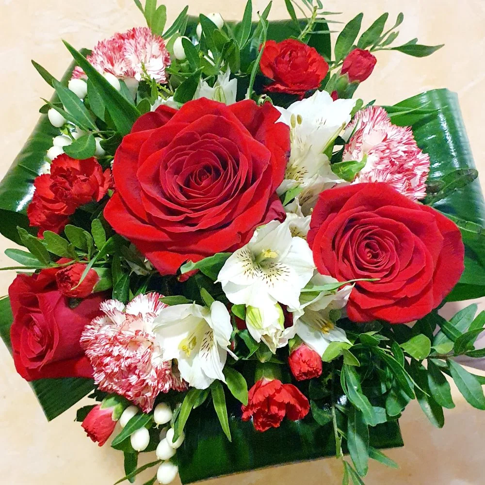 Je t'aime Maman, par Julie Fleurs, fleuriste à Carmaux