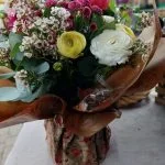 Bouquet bulle Fête des Mères, par Camomille Fleuriste Nomade, fleuriste à Rivières
