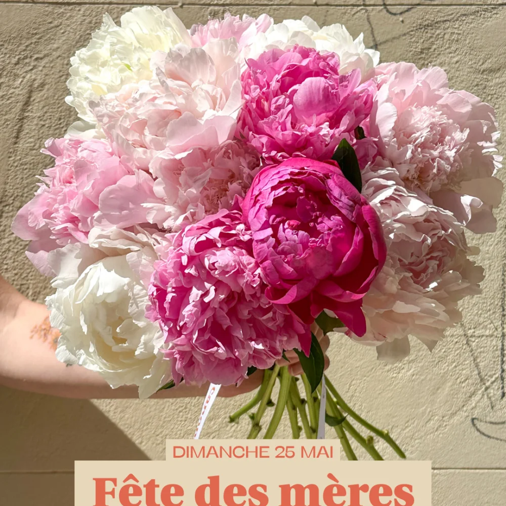 Bouquet Fête des Mères - Brassés de Pivoines du Var, par Canopée Marseille, fleuriste à Marseille