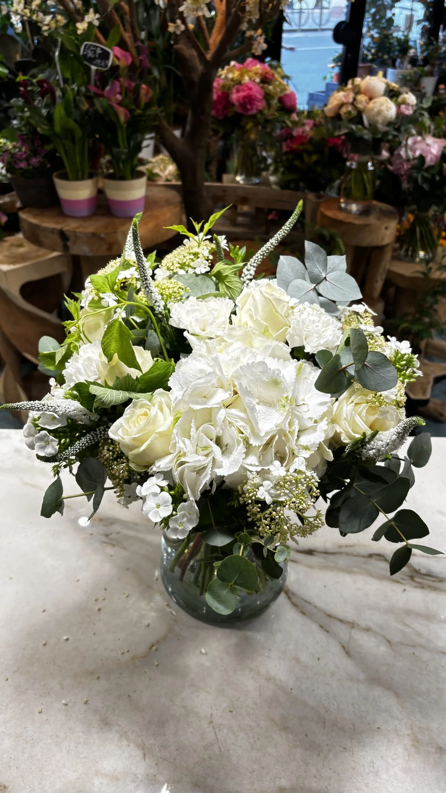 Bouquet Elegance Blanc, par Les Lys d'Auteuil, fleuriste à Paris