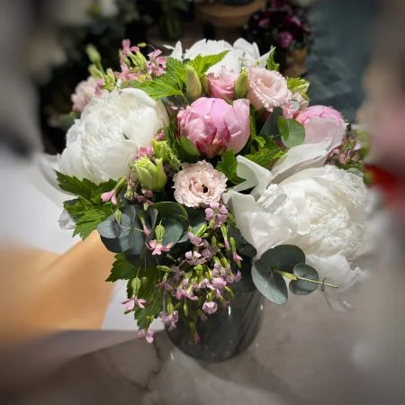 Bouquet Fête des mères, par Les Lys de Boulogne, fleuriste à Boulogne-Billancourt