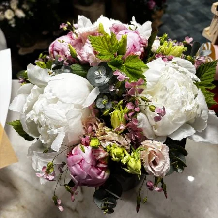 Bouquet Fête des mères, par Les Lys de Boulogne, fleuriste à Boulogne-Billancourt