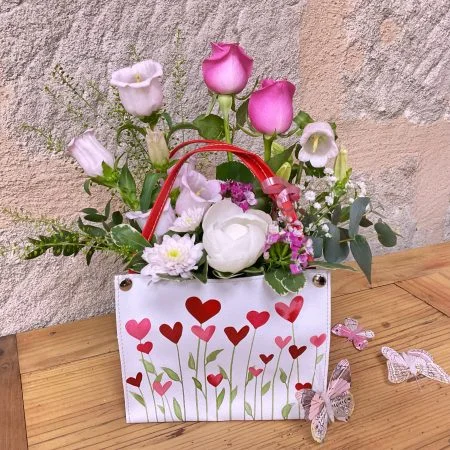 Maman d’amour, par Multiflor, fleuriste à Brive-la-Gaillarde