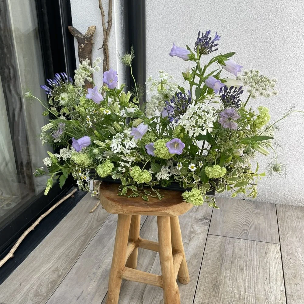 Composition deuil, par Les Imparfaites, fleuriste à Cesson-Sévigné