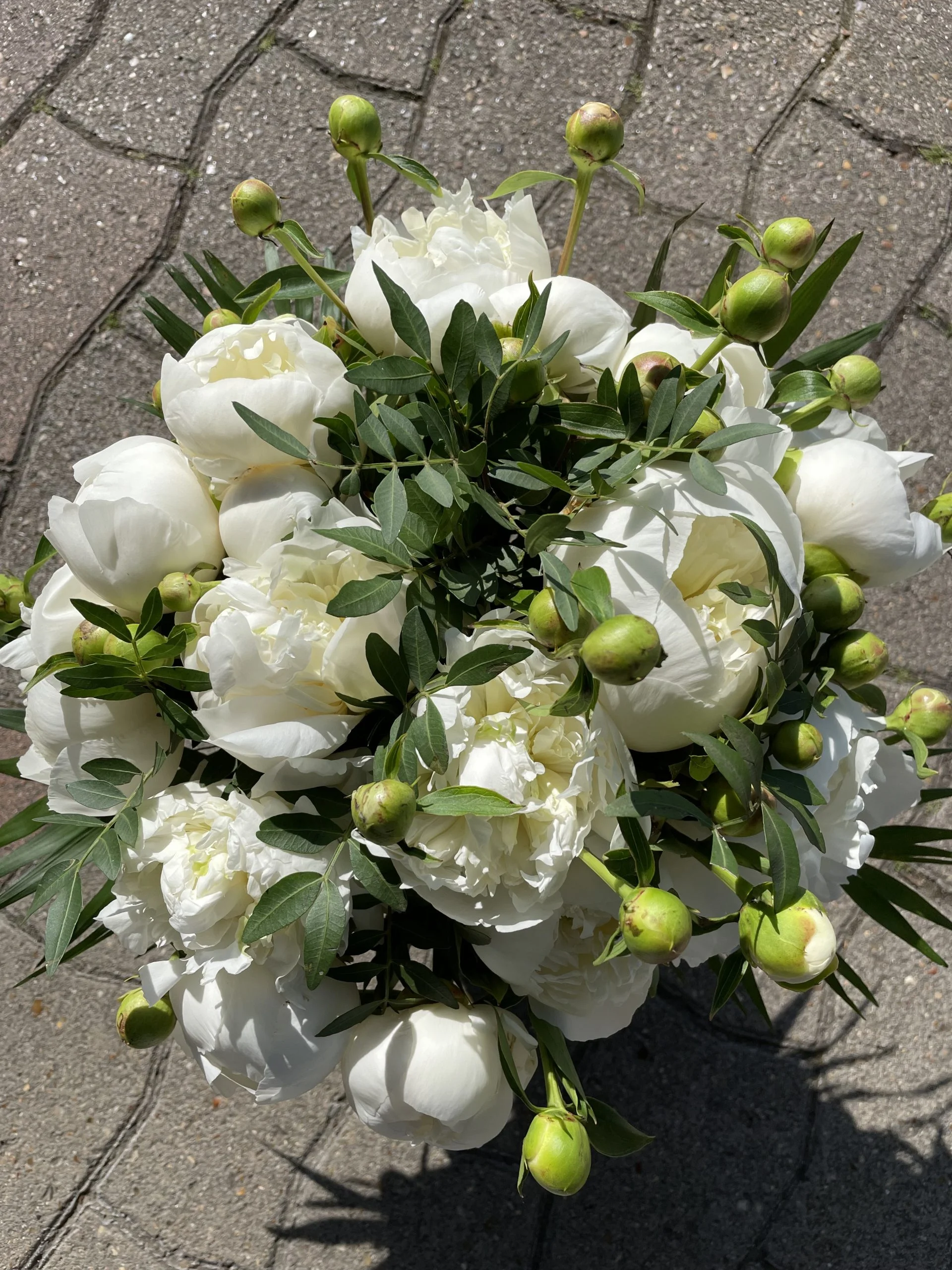 Bouquet de Pivoines, par Florilys, fleuriste à La Chaussée-Saint-Victor