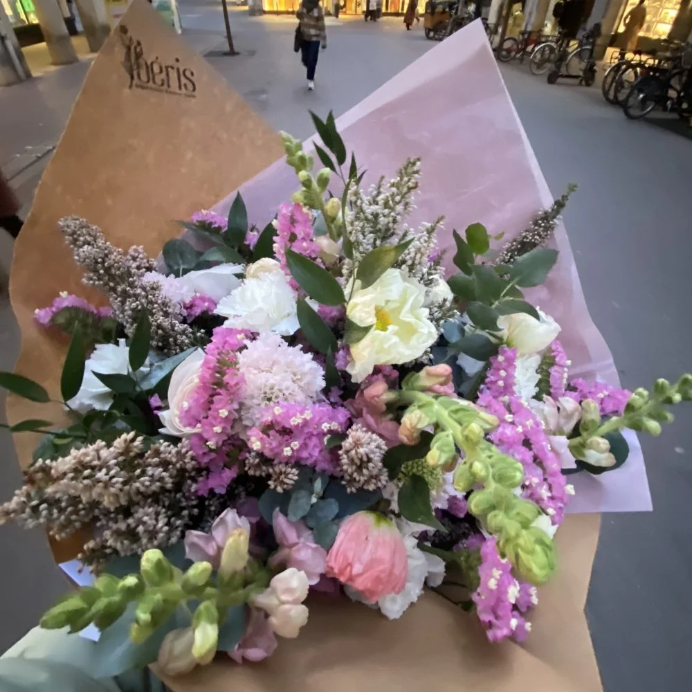 Bouquet Printemps, par Iberis Annecy, fleuriste à Annecy