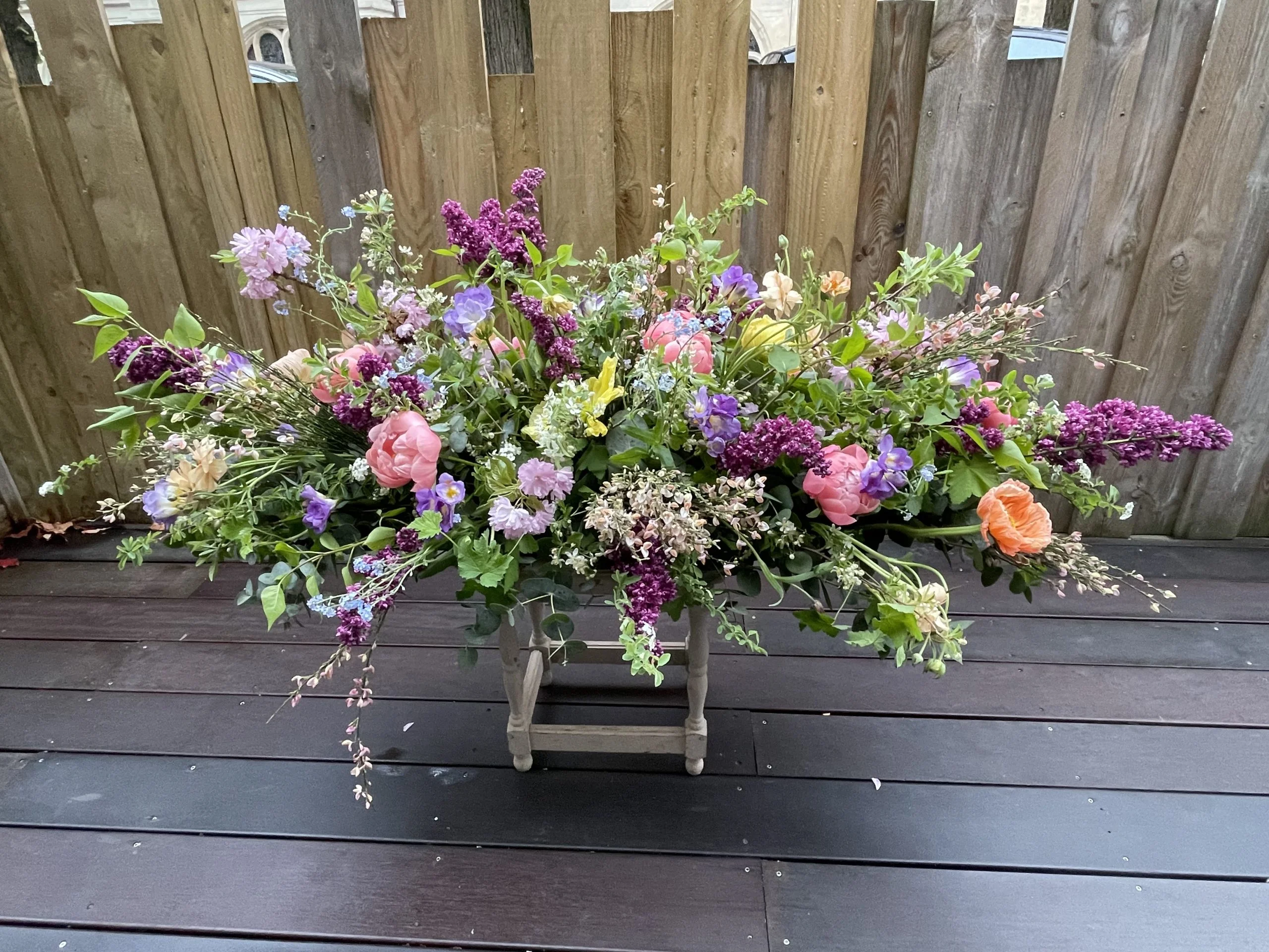 Dessus de cercueil, par Le Jardin de O'hara, fleuriste à Pontoise