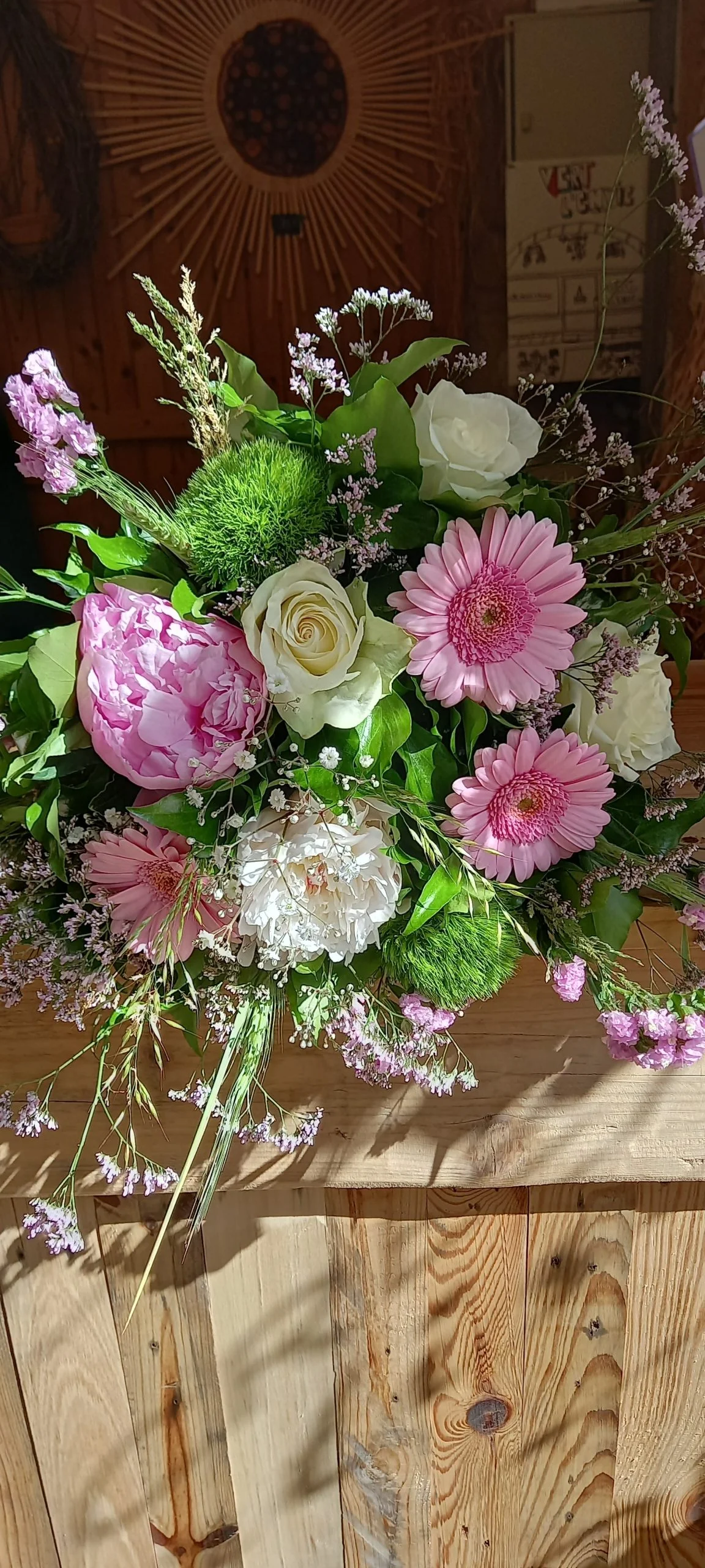 sfhgvboqerghephp^th, par Vert L'Envie Artisan Créatrice, fleuriste à Castillonnès