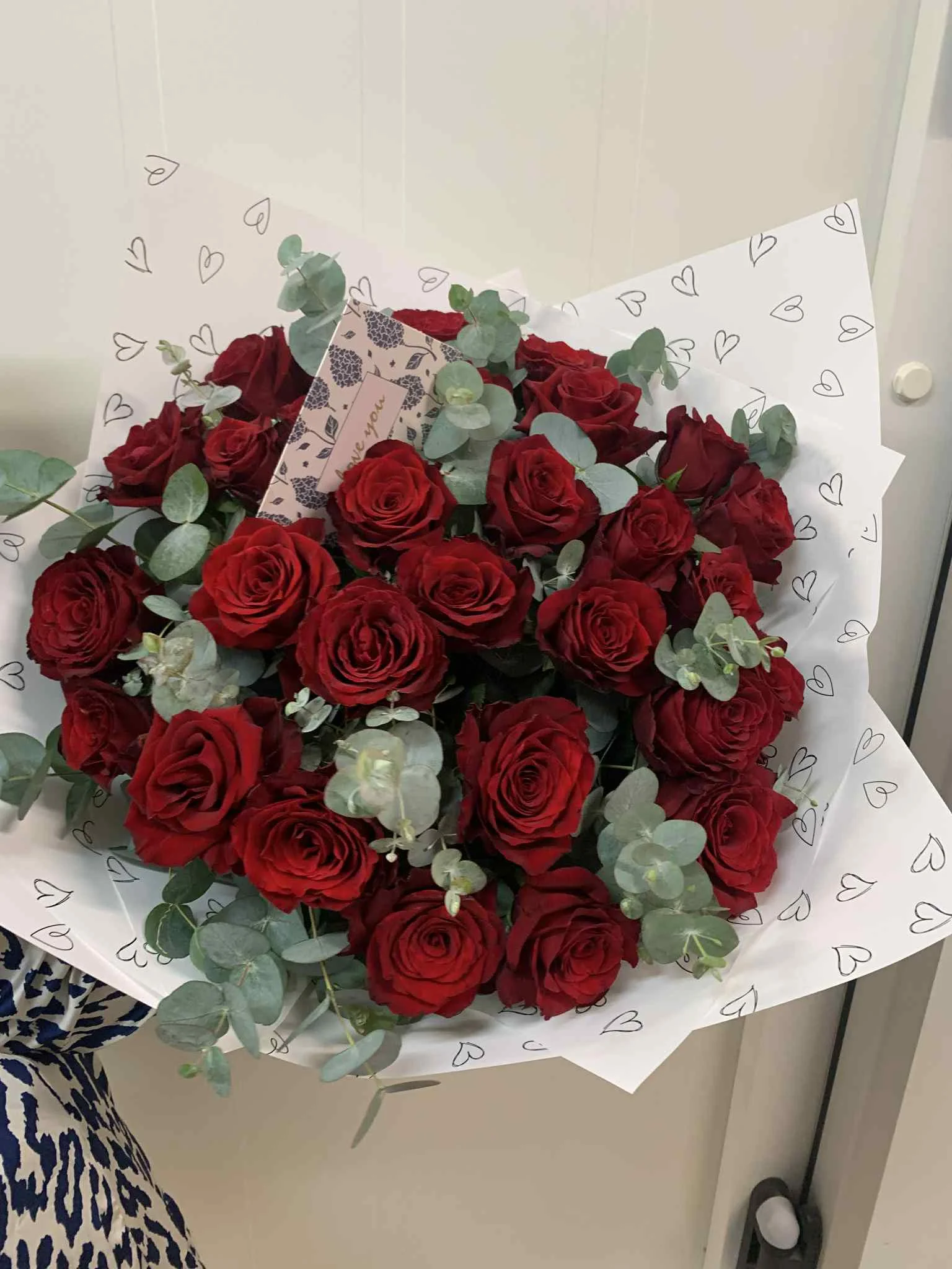 Bouquet d&rsquo;amour de Roses rouge, par Ti Fleur Lakour, fleuriste à Saint-Joseph
