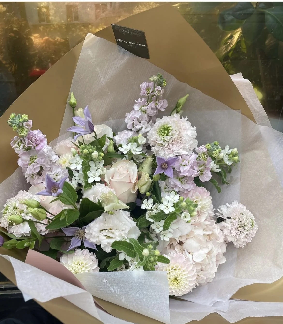 Bouquet Naissance, par Mademoiselle Pivoine, fleuriste à Paris