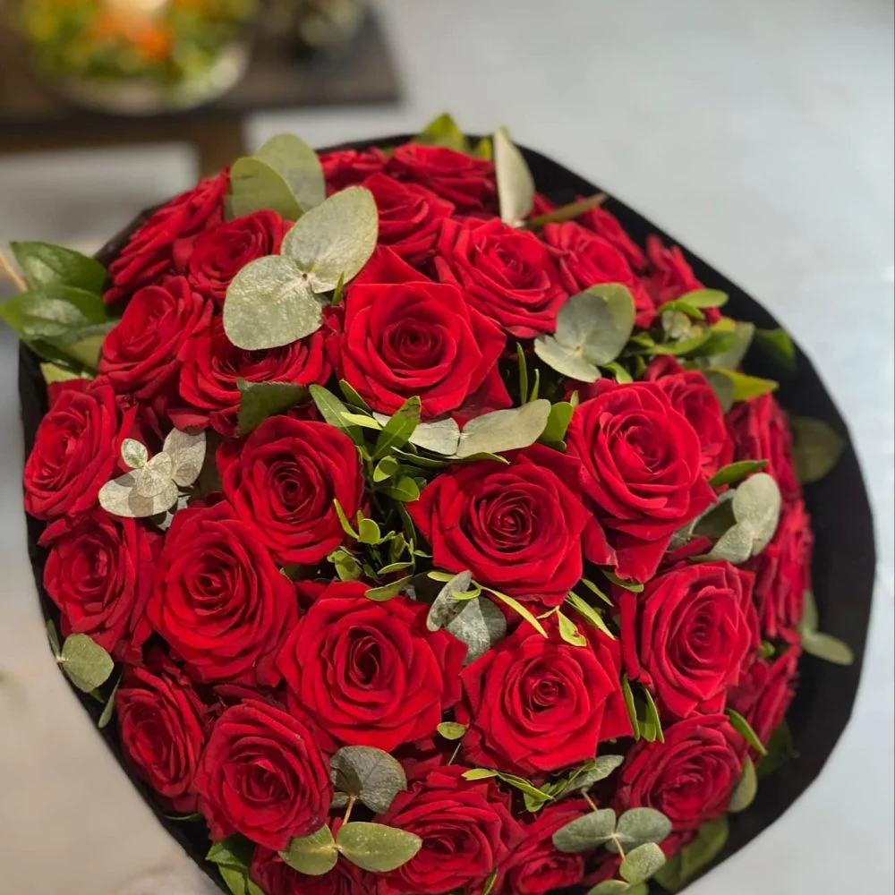 Bouquet de Roses rouges, par Cannelle Orange Comines-Warneton, fleuriste à Comines-Warneton