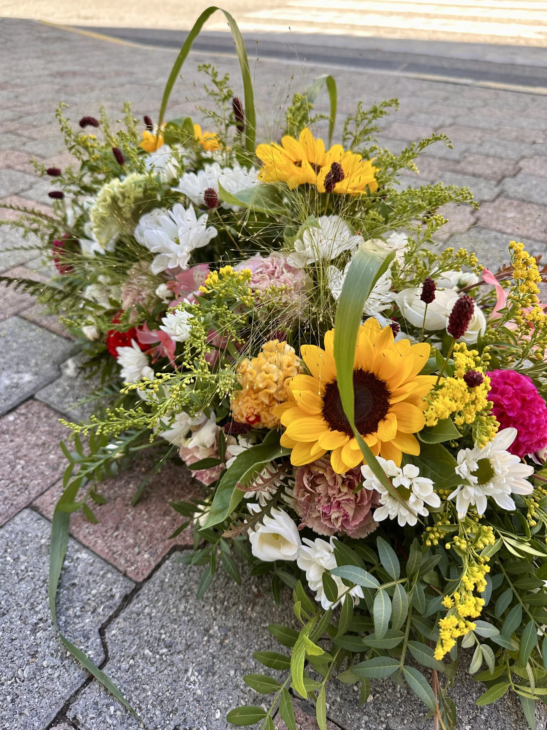 Gerbe de Deuil, par Mimimosa, fleuriste à Nyons