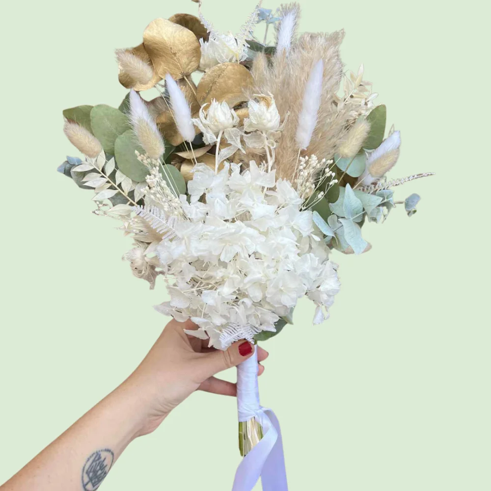 Bouquet de mariée, par Eglantine Fleuriste, fleuriste à Bouguenais