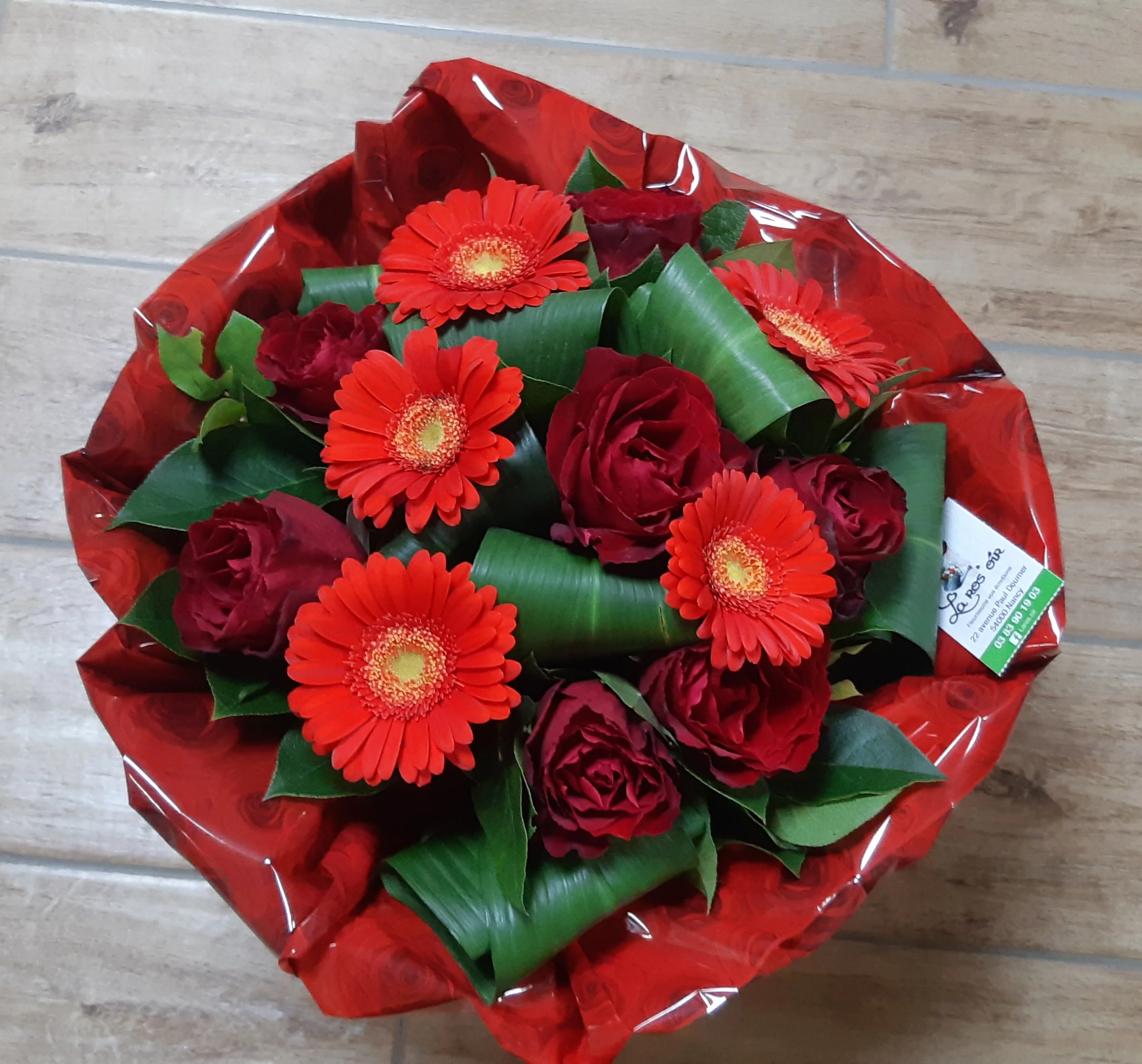 Amour rouge et vert, par La Ros'oir, fleuriste à Nancy