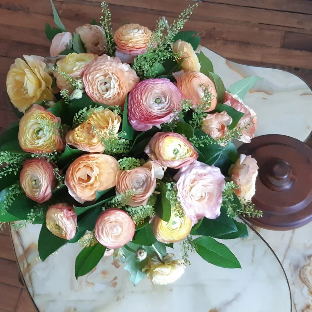 C'est de saison: les Renoncules, par La Ros'oir, fleuriste à Nancy