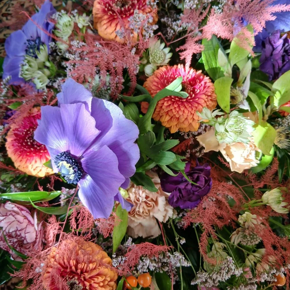 Gerbe de Deuil, par Rosa Artisan Fleuriste, fleuriste à Rennes