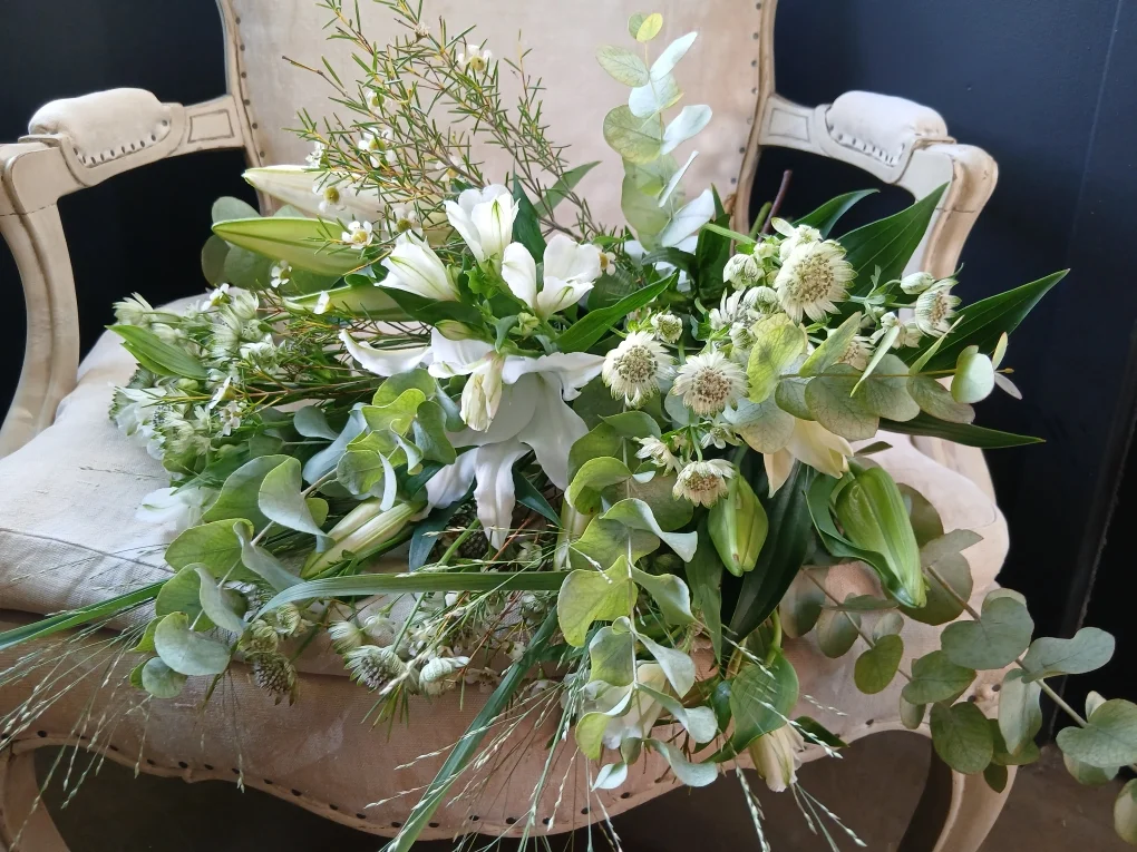 Bouquet Blanc, par Rosa Artisan Fleuriste, fleuriste à Rennes
