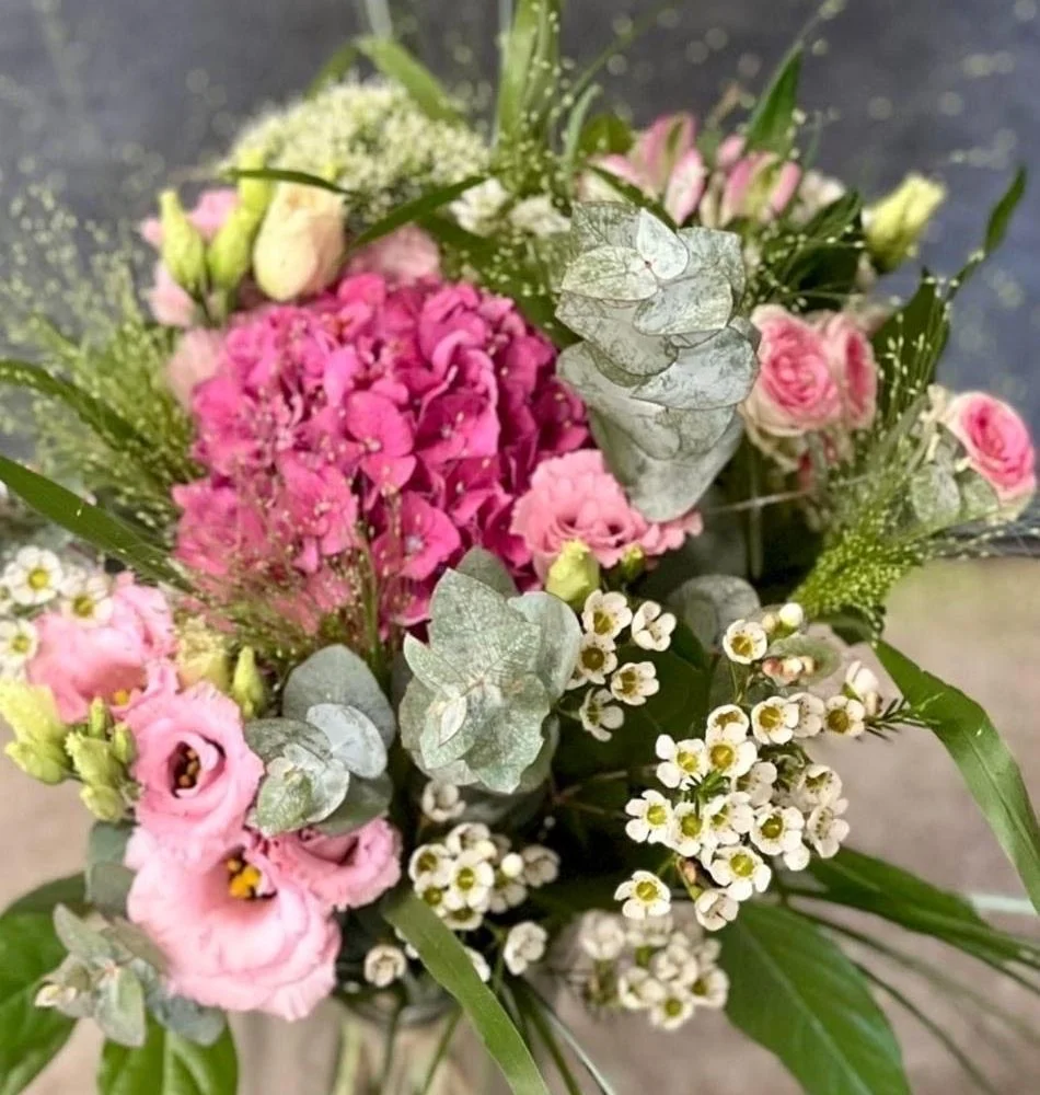 ORGANZA, par Les fleurs de Célony, fleuriste à Aix-en-Provence