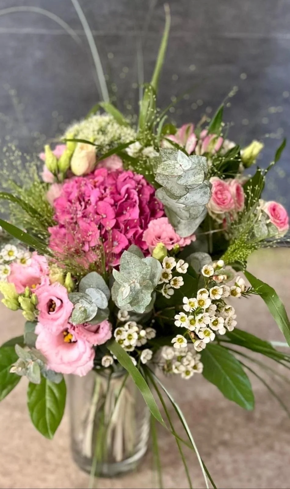 ORGANZA, par Les fleurs de Célony, fleuriste à Aix-en-Provence
