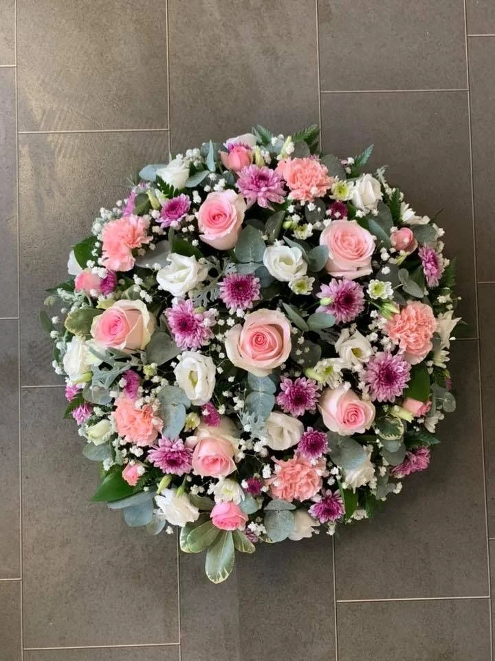 coussin rond, par Eglantine et Pivoine, fleuriste à Davézieux