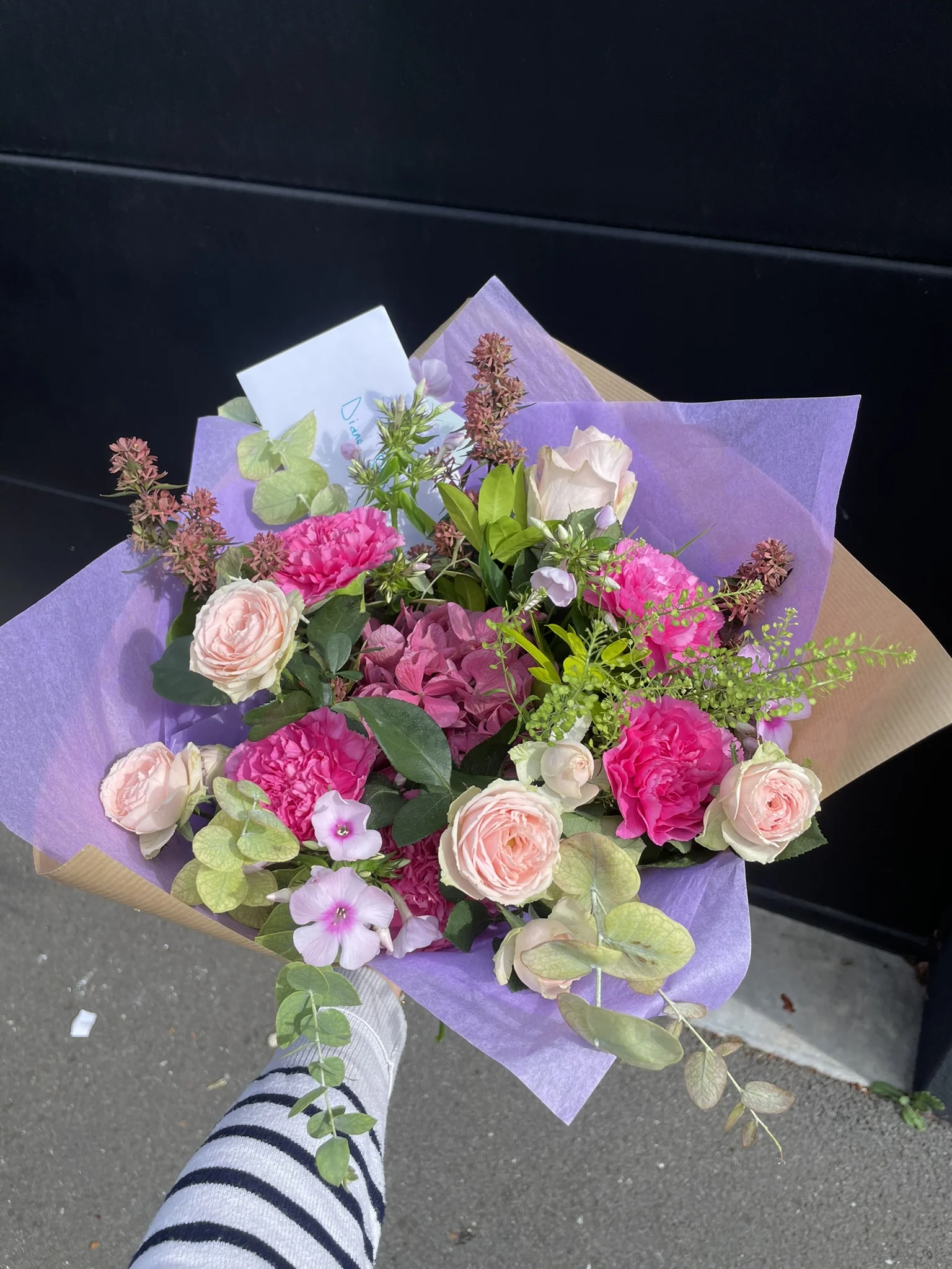 Bouquet Amour, par Les Imparfaites, fleuriste à Cesson-Sévigné