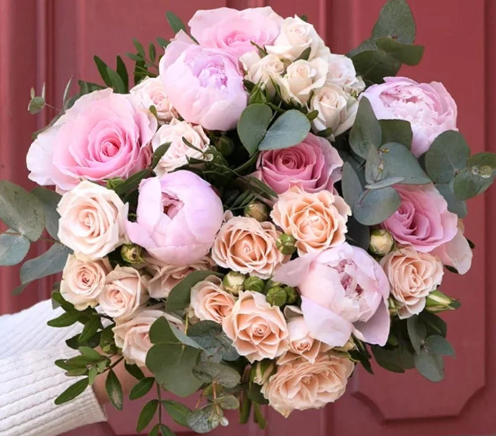 Bouquet Fête des Mères, par Les fleurs de Célony, fleuriste à Aix-en-Provence