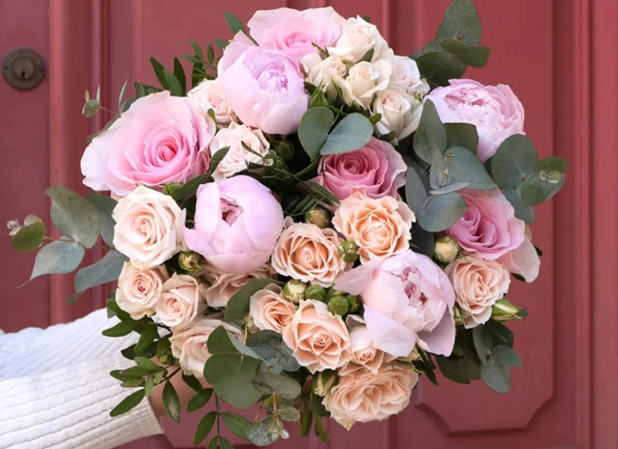 Bouquet Fête des Mères, par Les fleurs de Célony, fleuriste à Aix-en-Provence