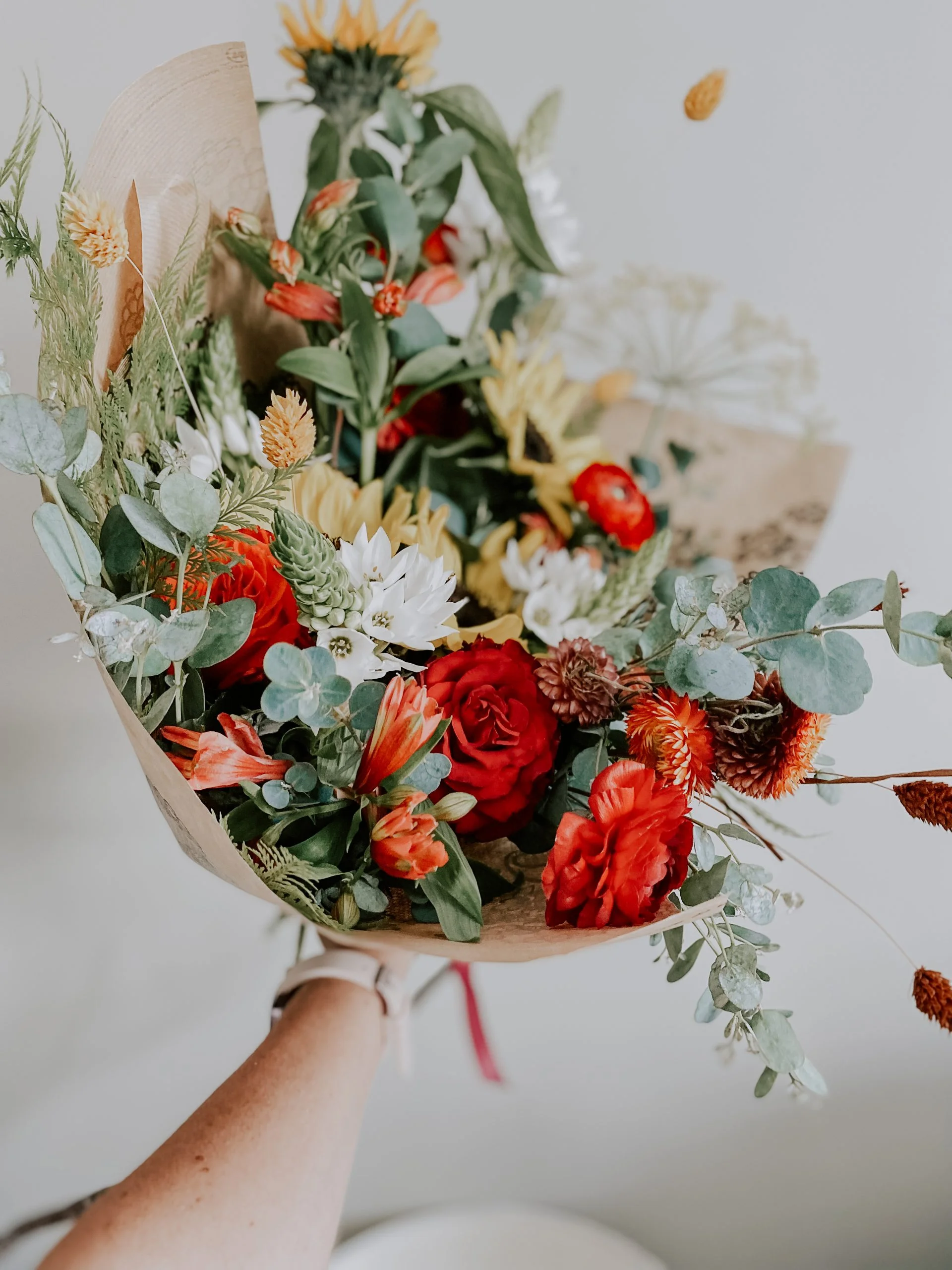 Bouquet coloré, par Eden Bird, fleuriste à Saint-Pierre
