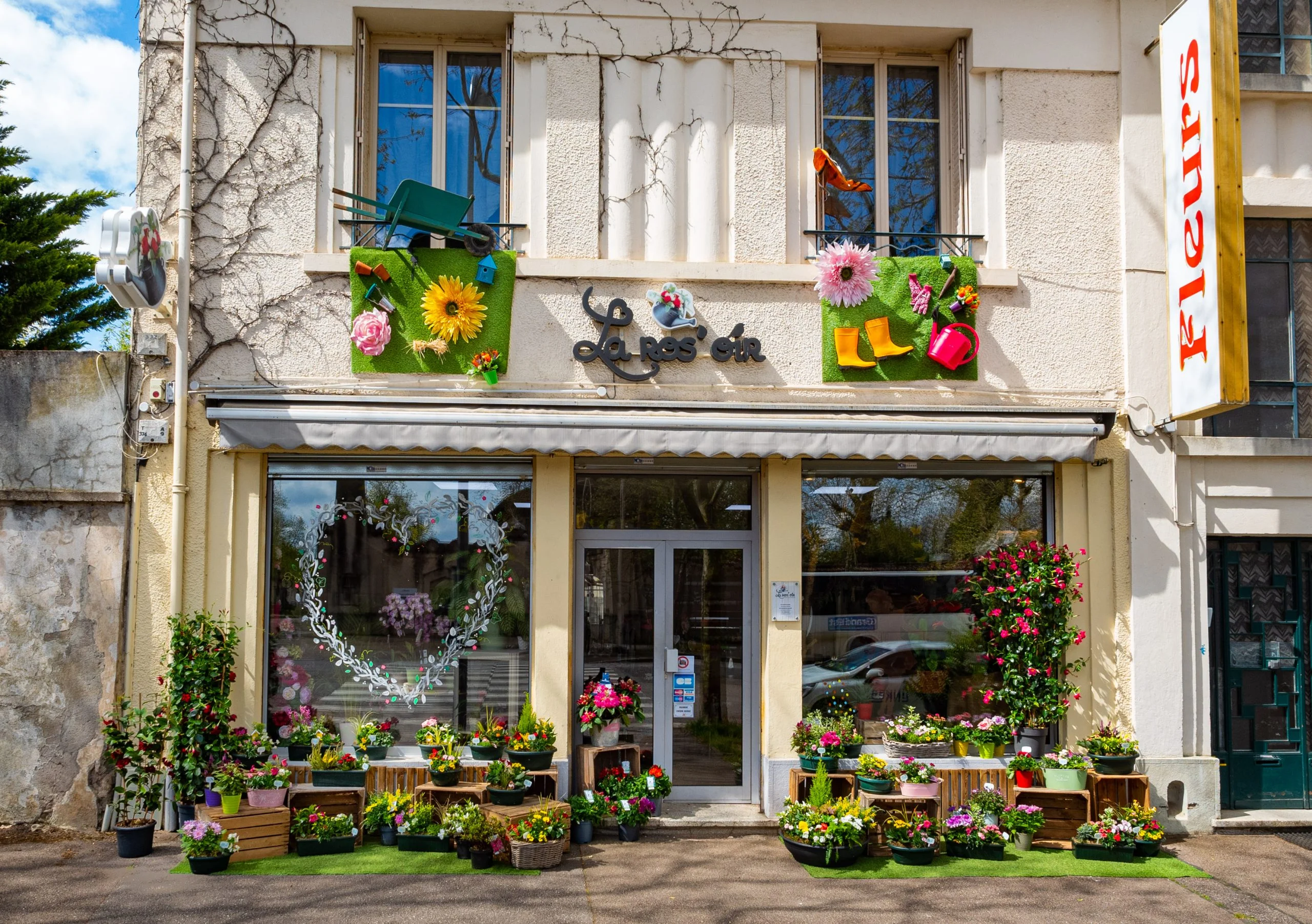 Livraison de fleurs Nancy et proximité, par La Ros'oir, artisan fleuriste