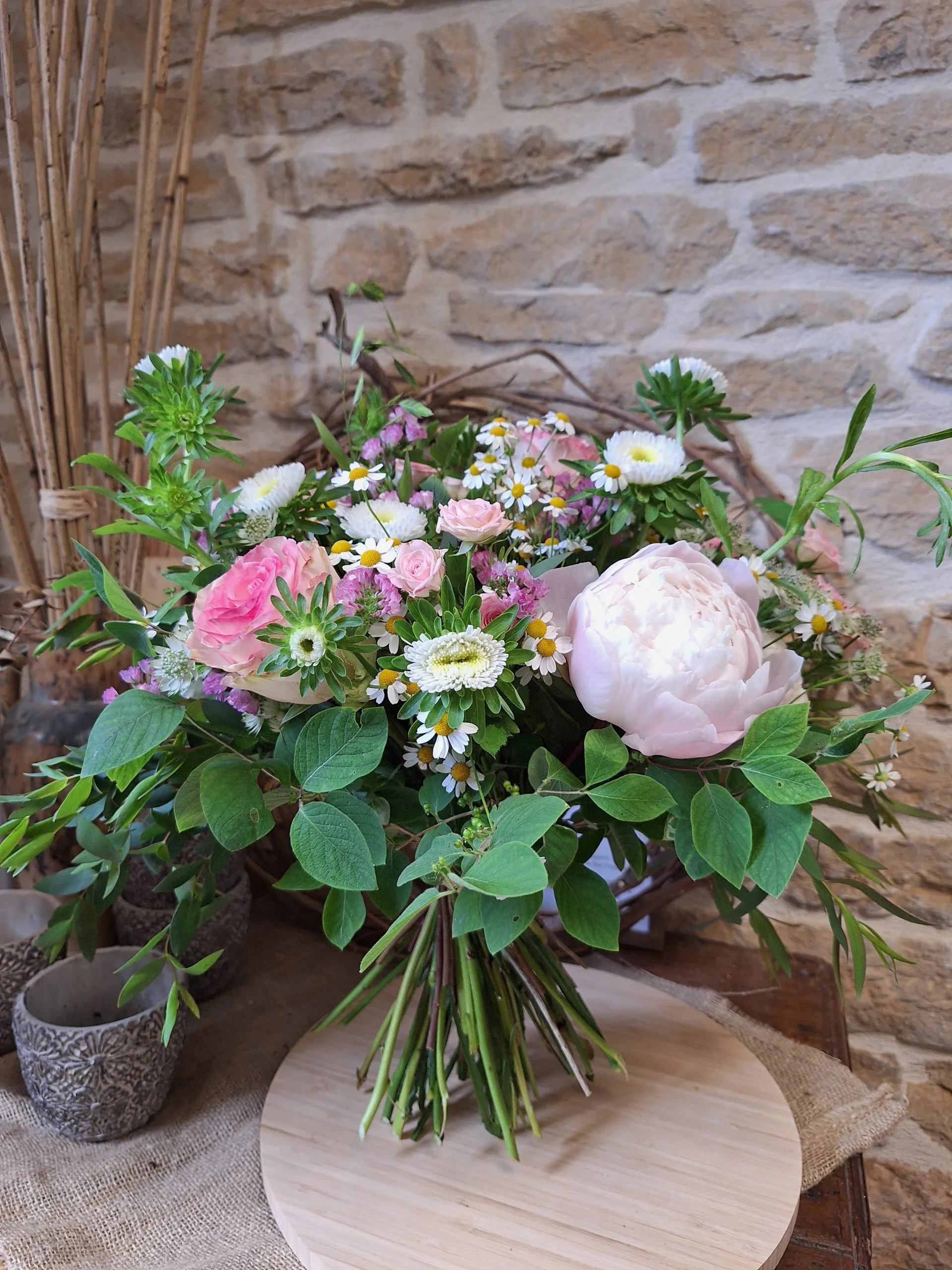 Bouquet de Deuil, par Atelier Pétales Sauvages, fleuriste à Agey