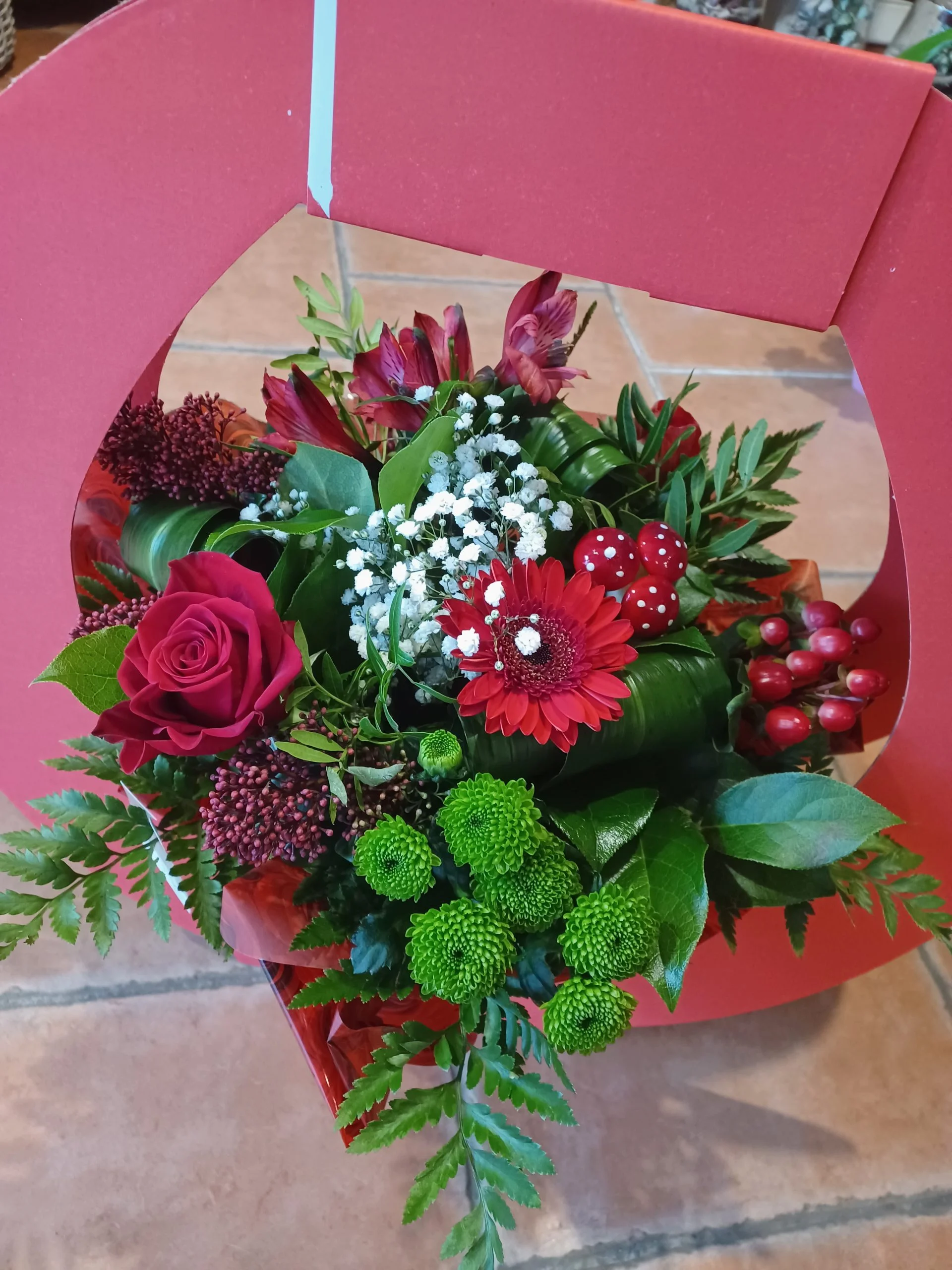 Bouquet Félicitations, par CREA-THYM'FLORE, fleuriste à Châteauneuf-en-Thymerais