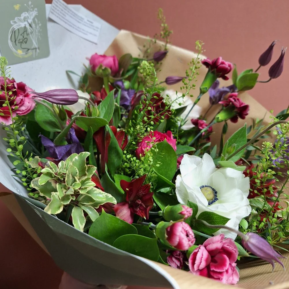 Bouquet Amour, par Atelier Pétales Sauvages, fleuriste à Agey